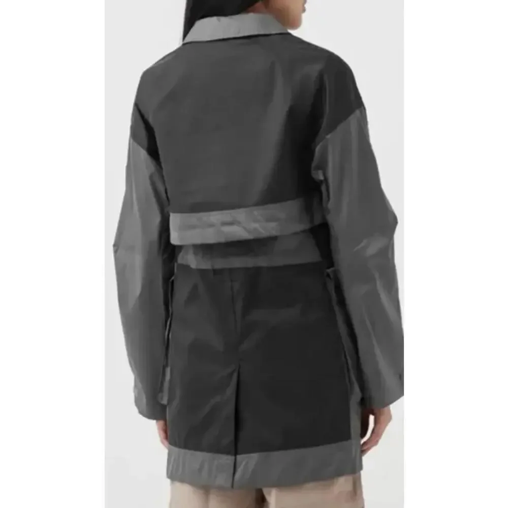 Nike Jordan Women's Color Block Next Utility Capsule Jacket (Medium, Gray/Black)